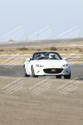 media/Nov-10-2025-Private Event (Mon) [[7fd464aee1]]/Novice/Session 3 (Sunset)/